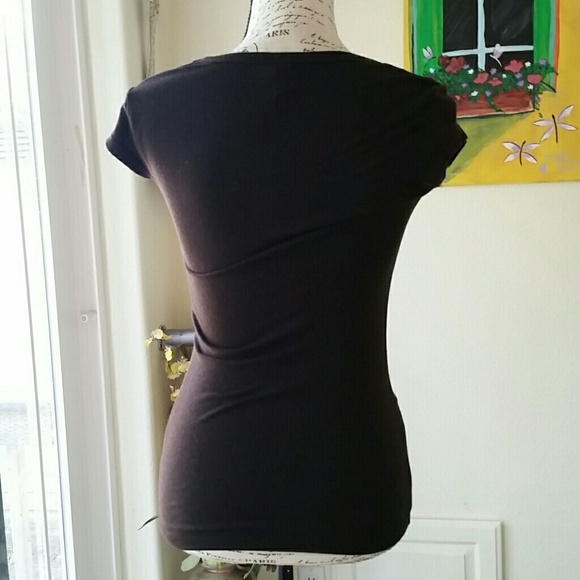 Discreet brown M shirt - Picture 2 of 3